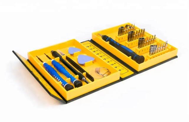 Kit de Herramientas Pc, celulares, cámaras, etc. 